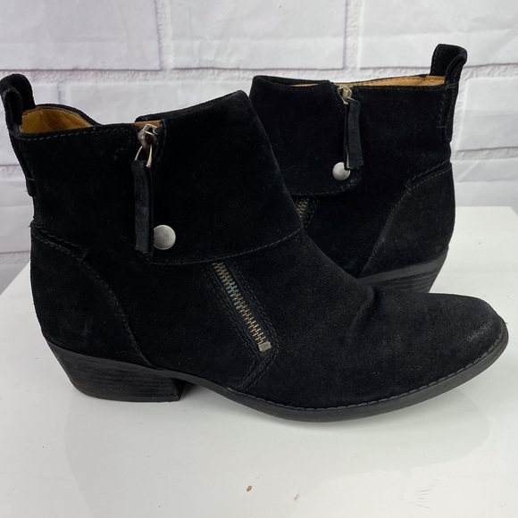 Nine West sz 8.5 Bleaker black suede ankle booties - Picture 1 of 10